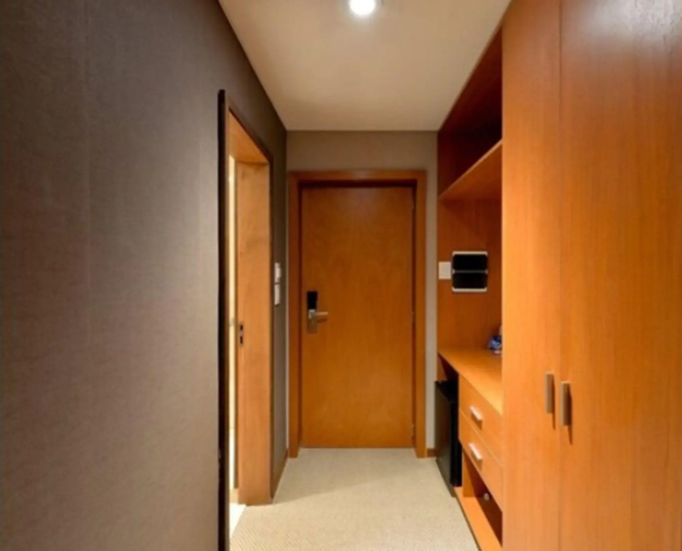 Howard Johnson San Francisco Resort