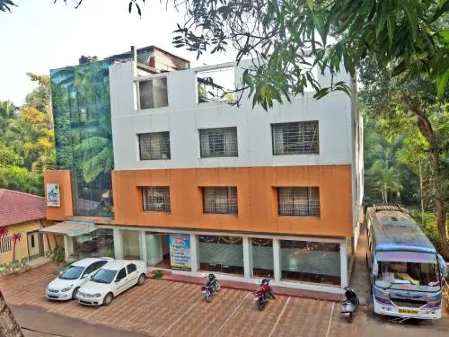 Zanteys Hotel Chivala Beach