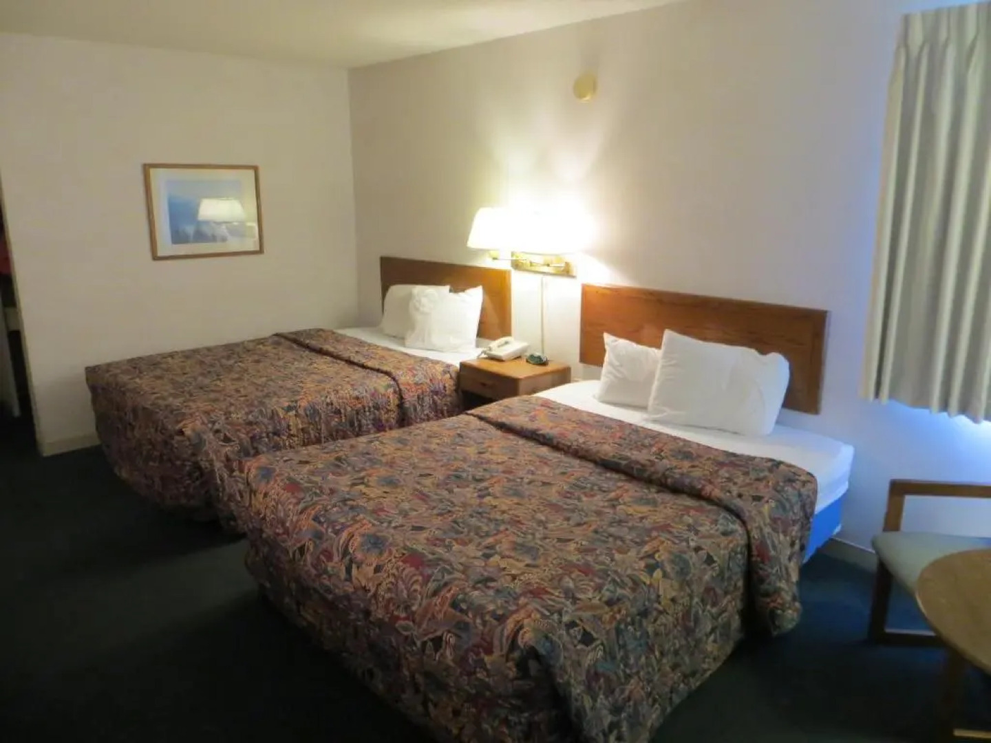 Waterfront Inn - Mackinaw City