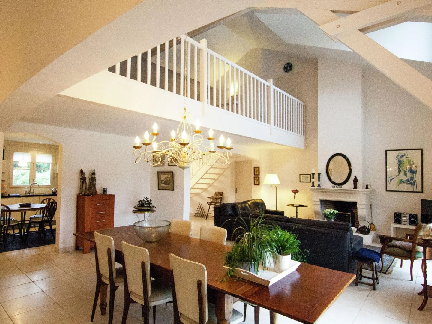 Classy Villa in Ecuras-Rouzède with Private Garden