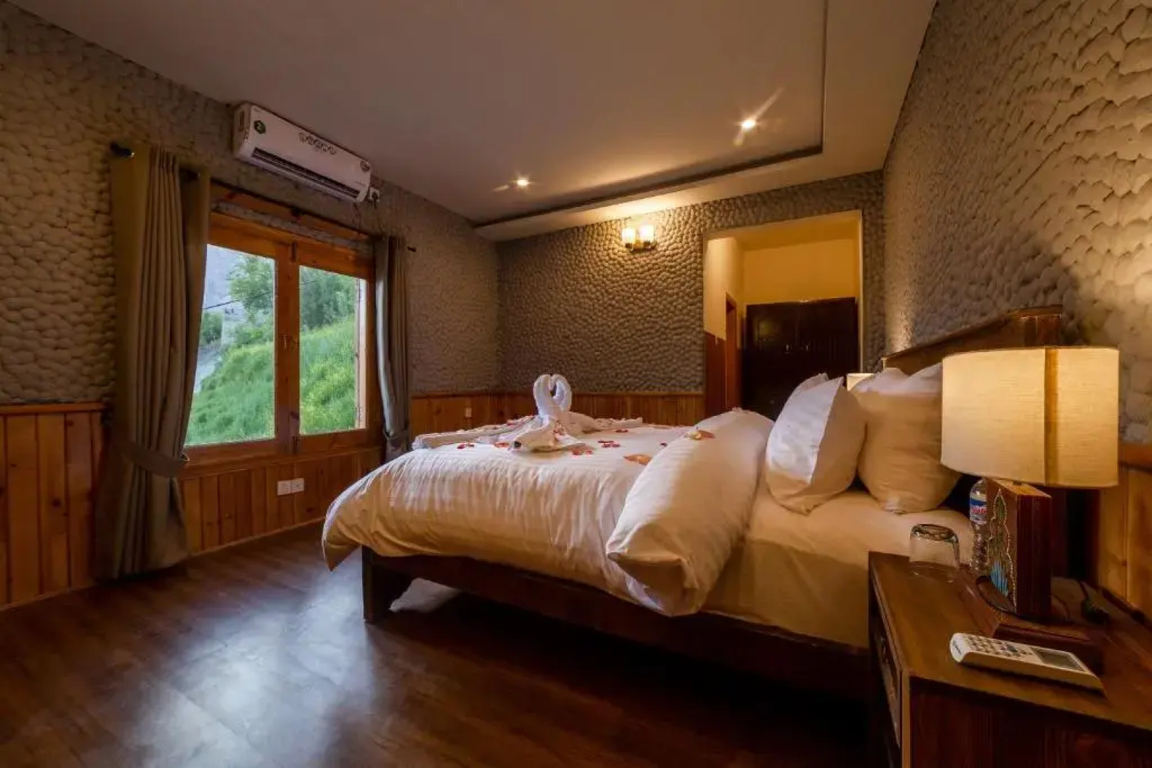 Roomy Daastaan Hotel, Karimabad Hunza