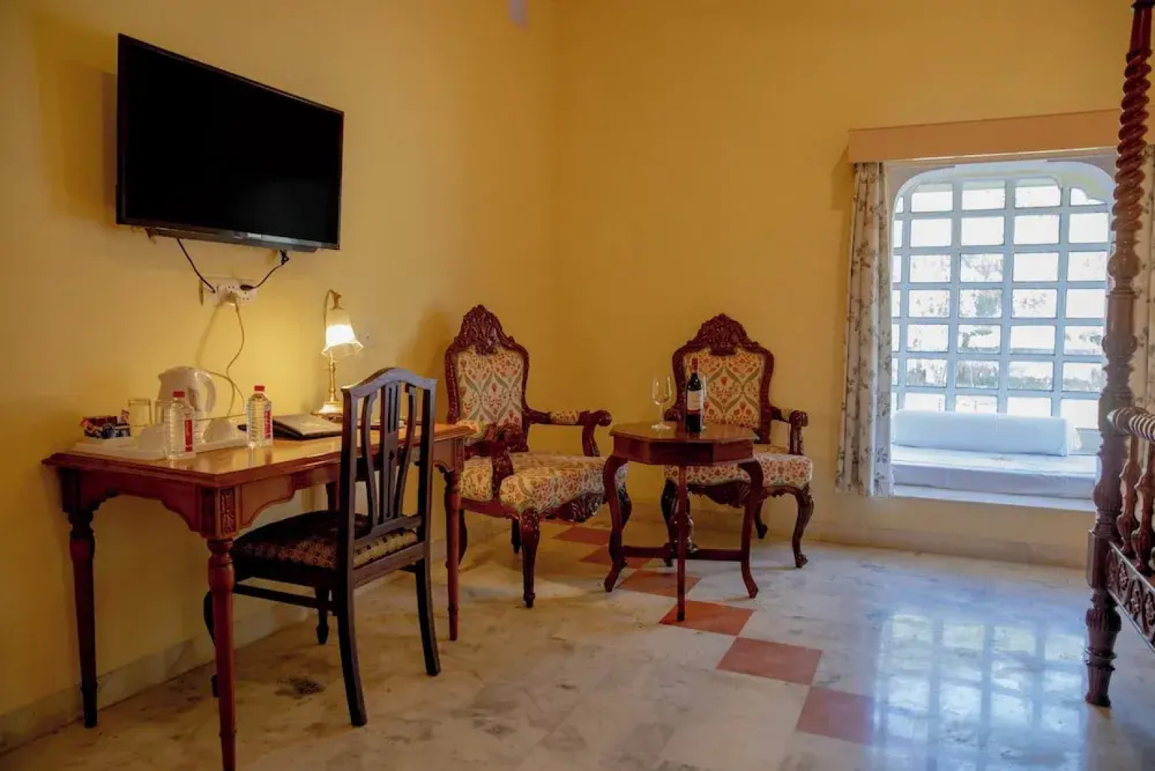 Shahpura Abhaneri Resort