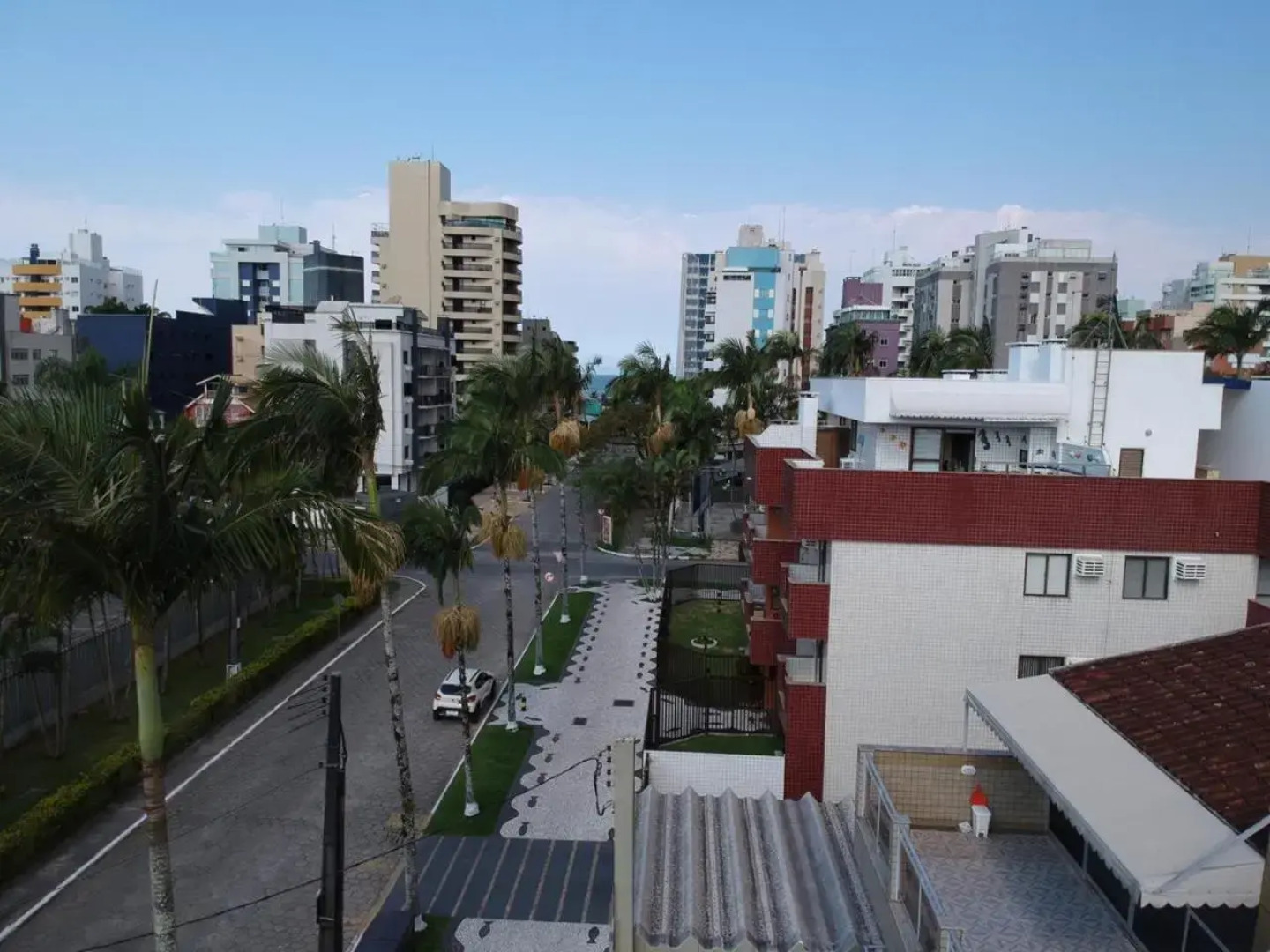 Cobertura em Caiobá-Matinhos-Pr 2 quadras do mar