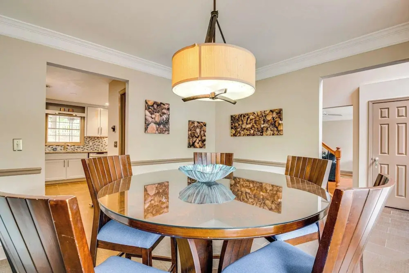 5 Mi to Lake Acworth: Georgia Gem w/ Private Patio