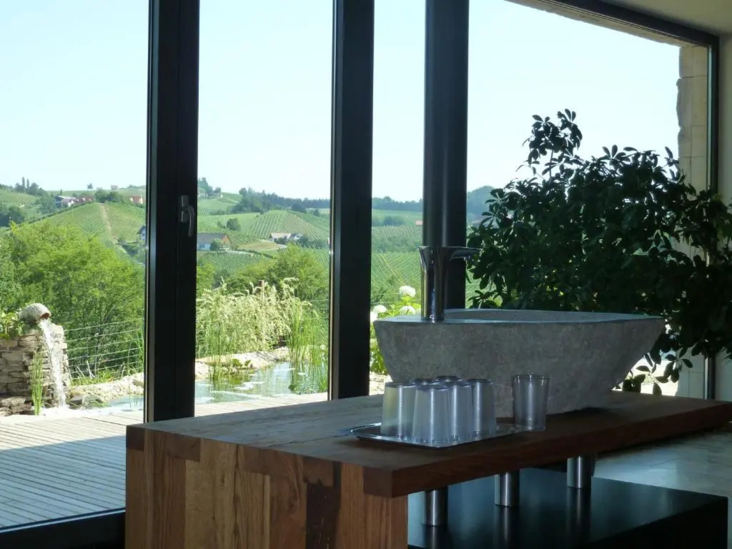 Weingut Essgut Schlafgut Sabathihof-Dillinger