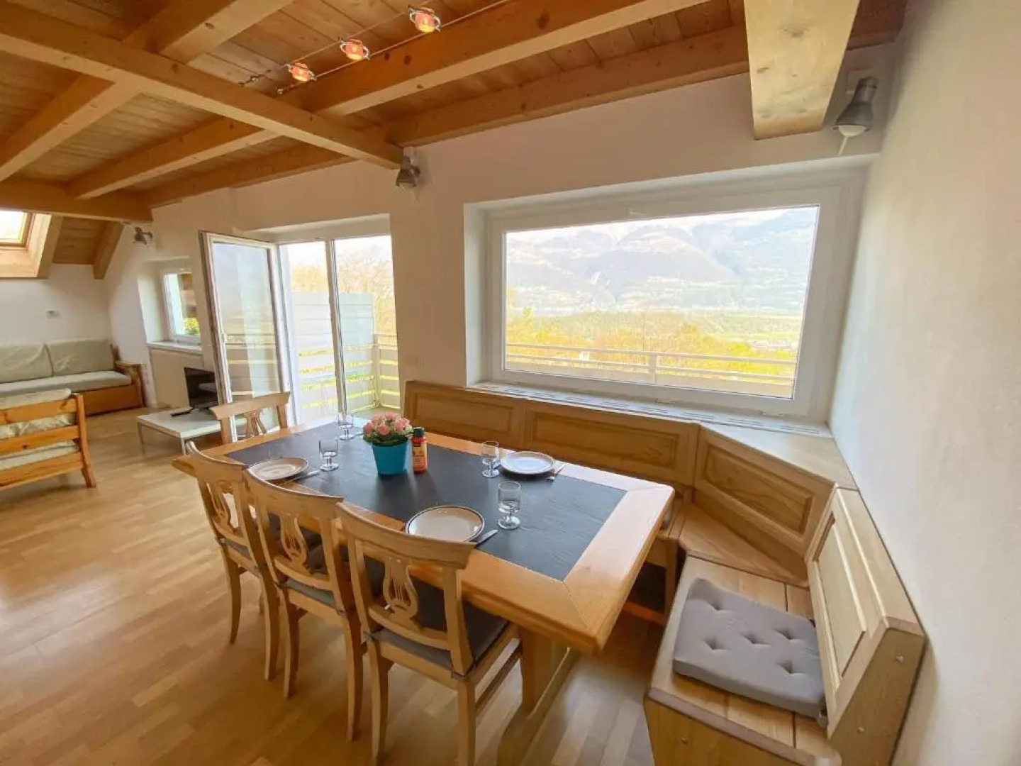 Bellavista II Panorama Ferienwohnung mit Pool OG DG