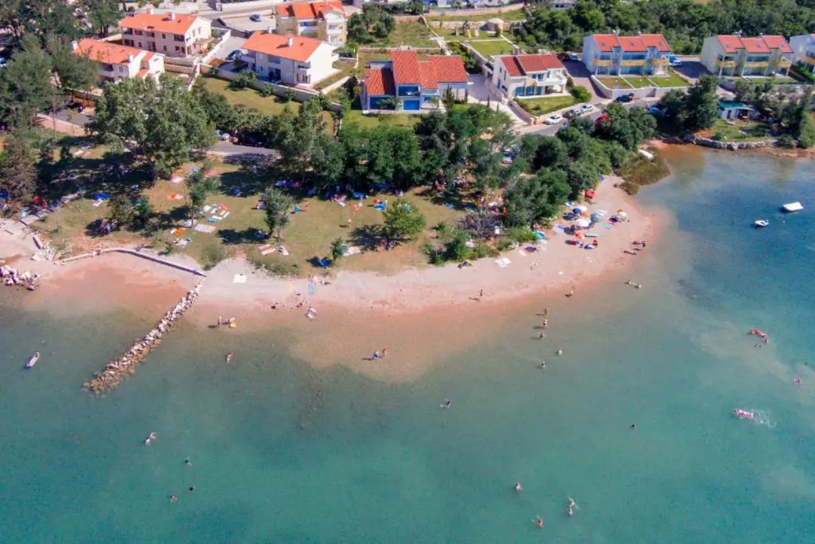 Apartments with a parking space Soline, Krk - 18802