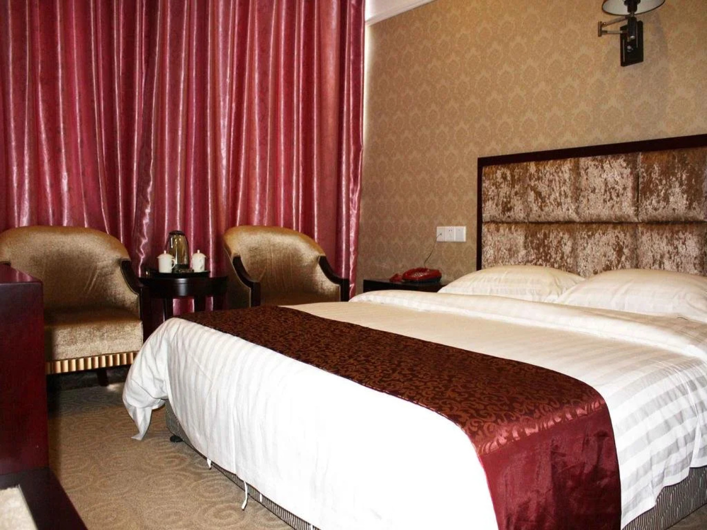 Jingang Pearl Business Hotel