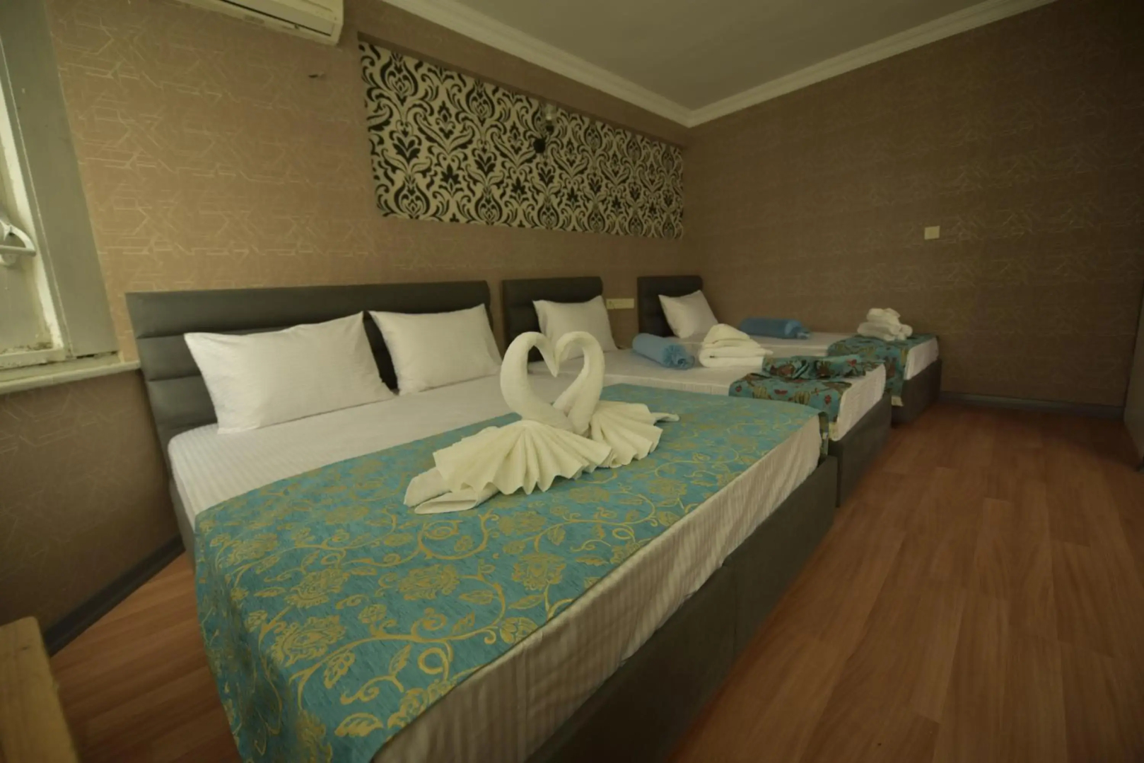 Omega Luxx Hotel - Boutique class