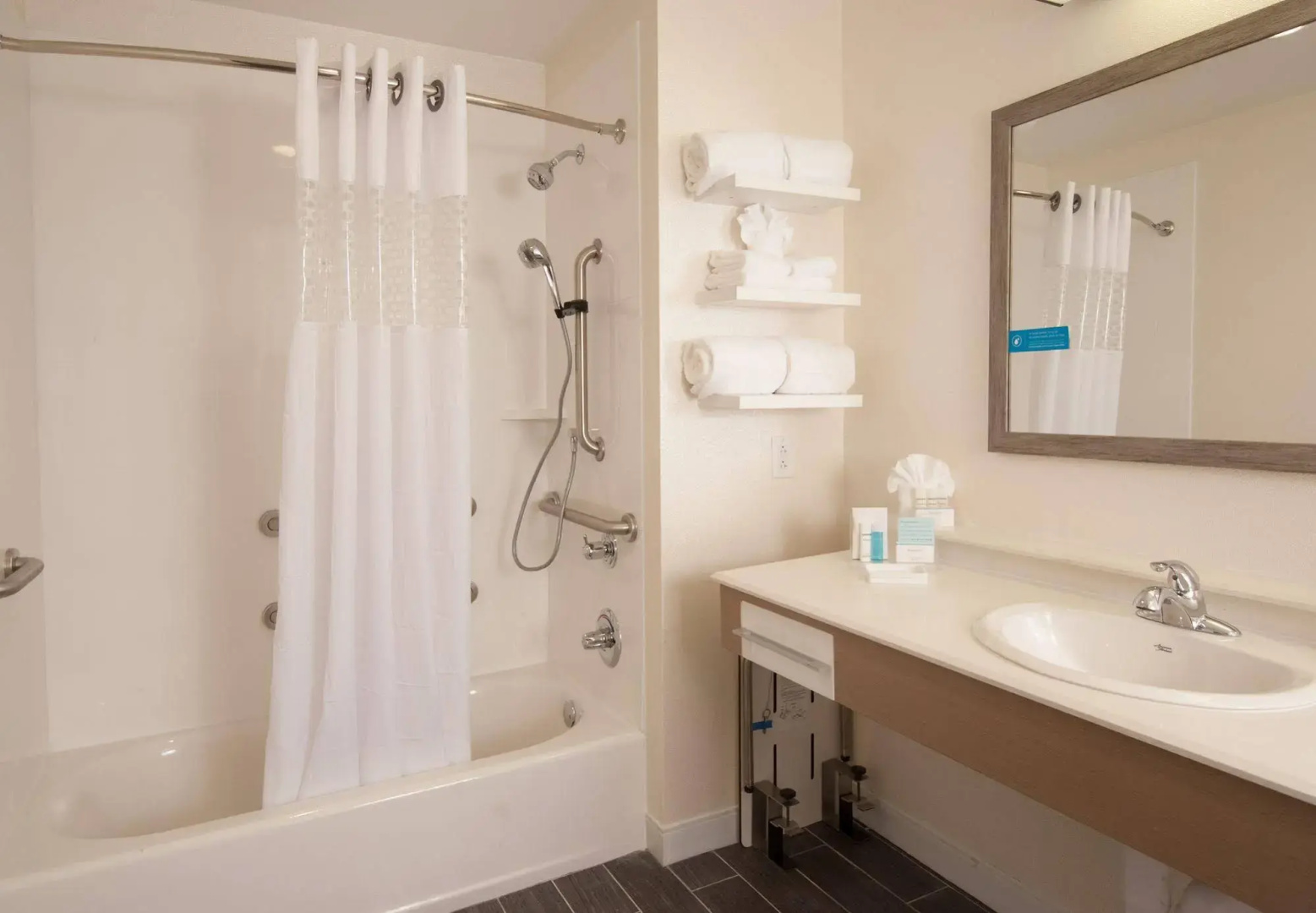 Hampton Inn & Suites by Hilton Augusta-Washington Rd