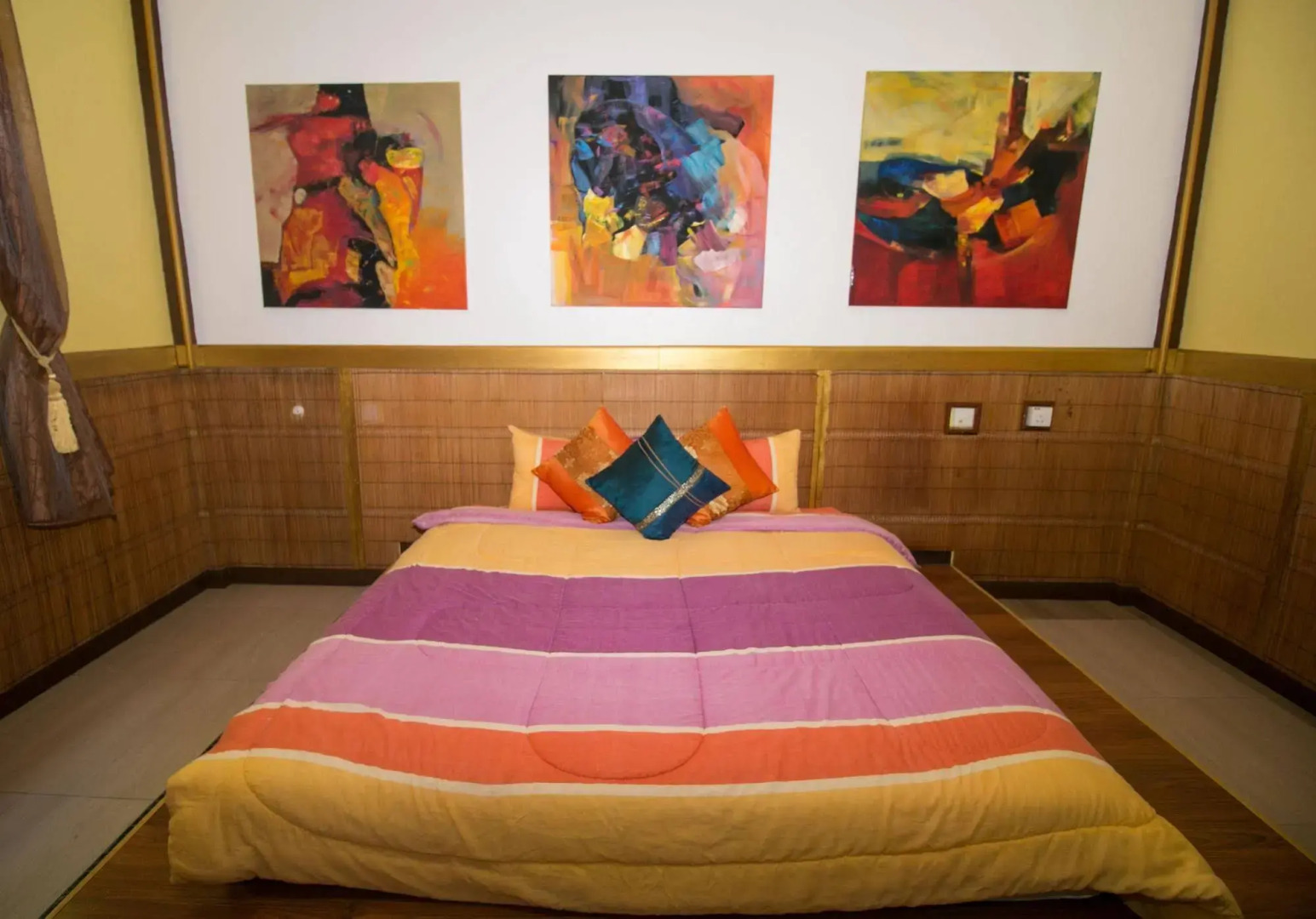 Lost Paradise Resort