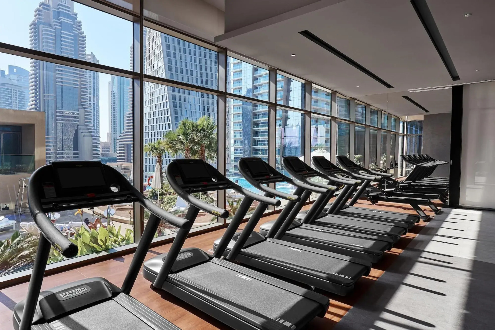 Jumeirah Living Marina Gate