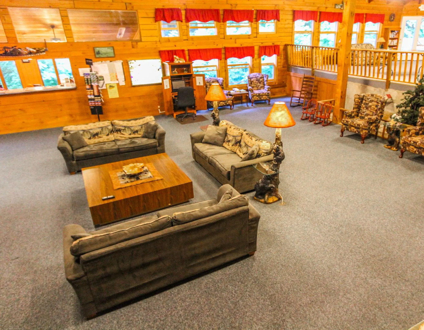 Smoketree Lodge by VRI Resort