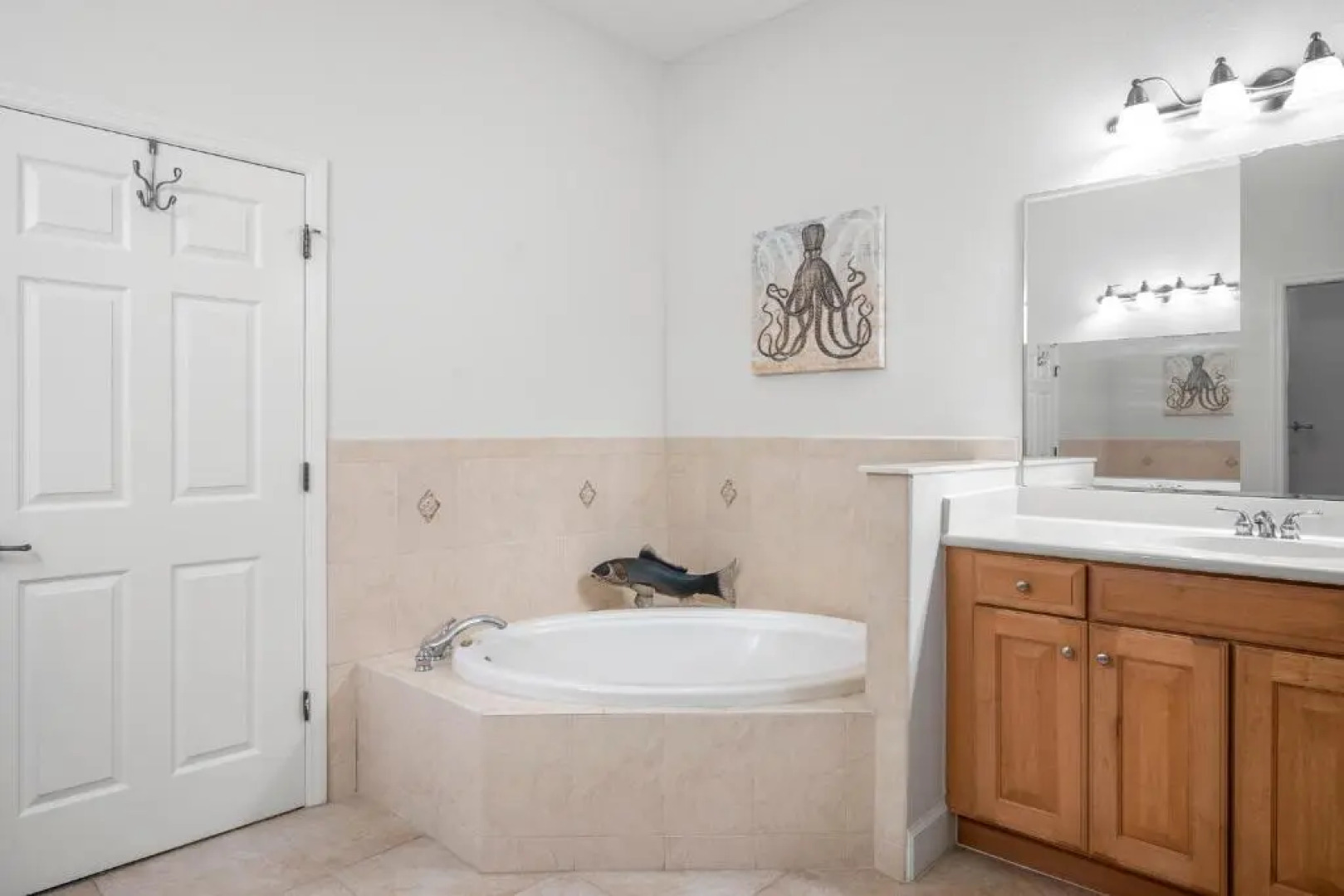 851 Cinnamon Beach, 3 Bedroom, Sleeps 6, Ocean Front, 2 Pools, Elevator