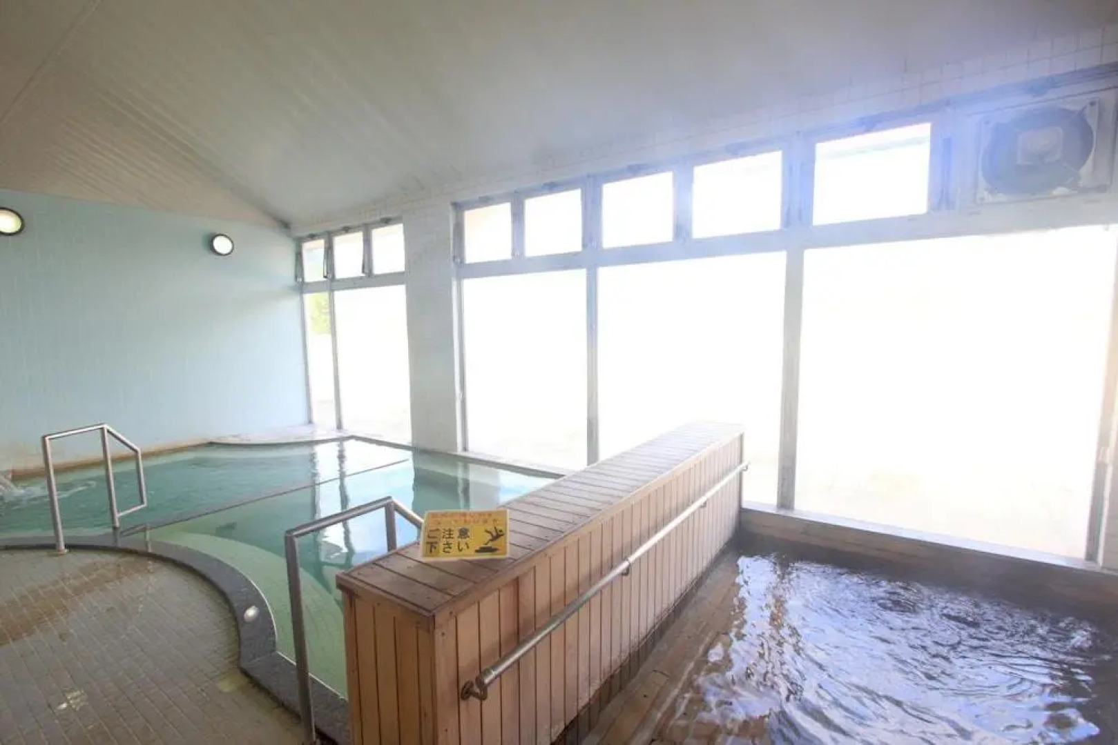 Buna no Sato Shirakamikan