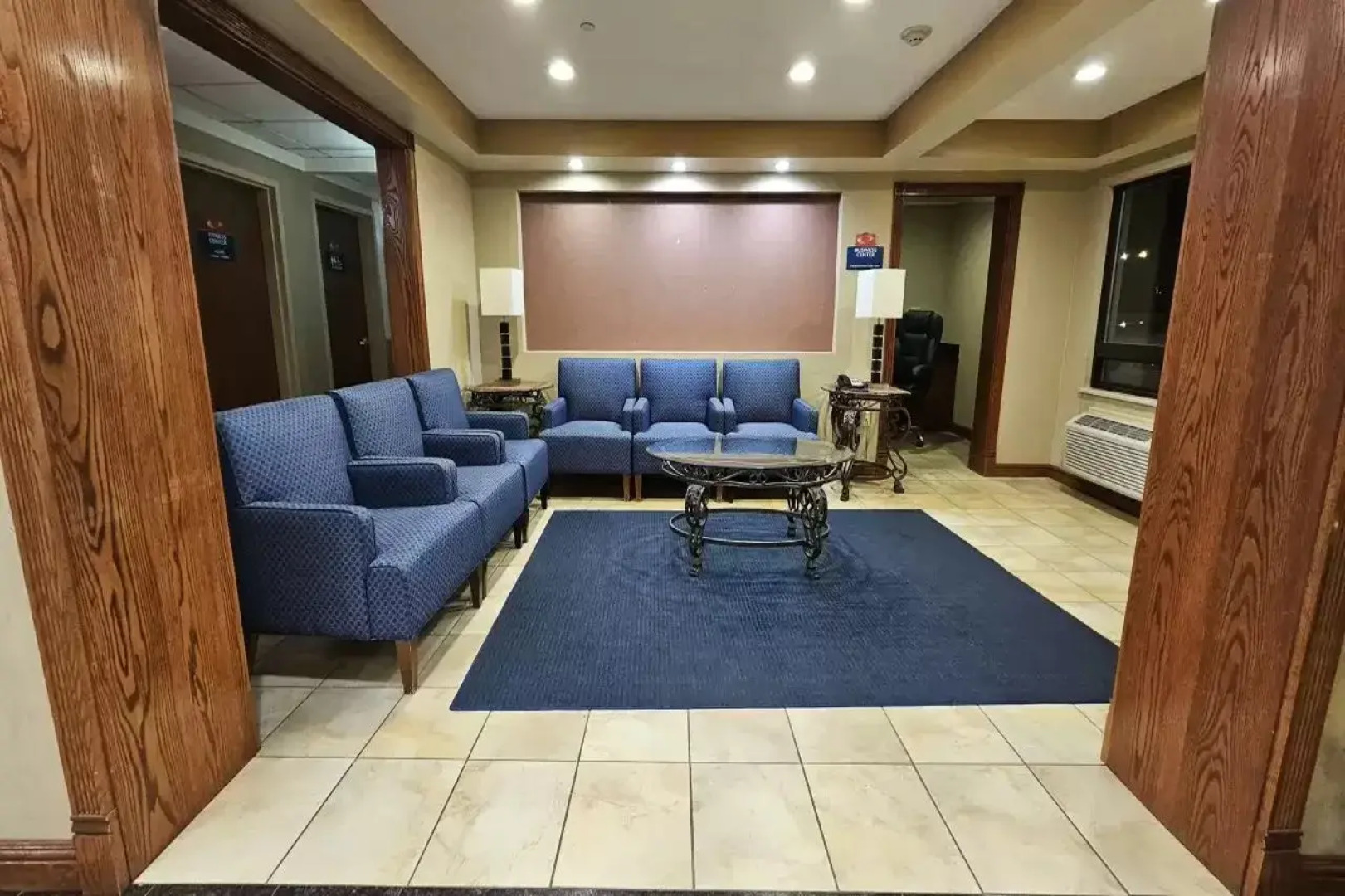 Econo Lodge Woodbridge