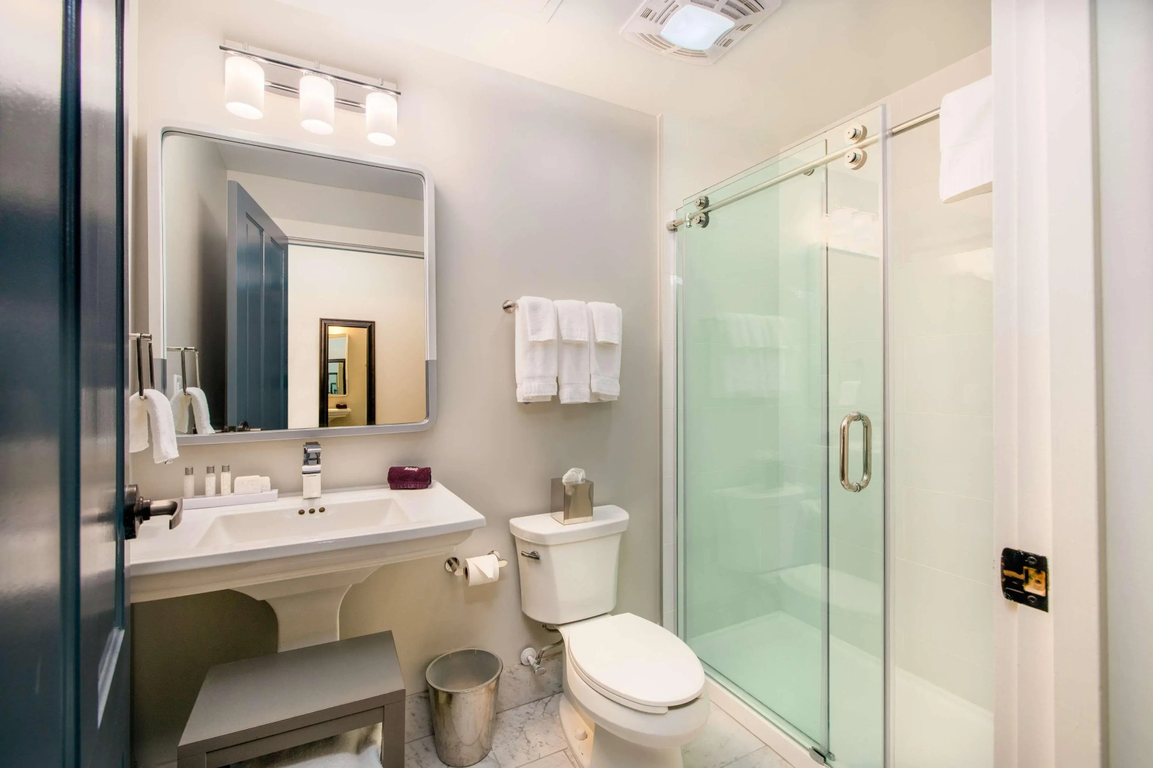 Hotel Florence, Tapestry Collection by Hilton