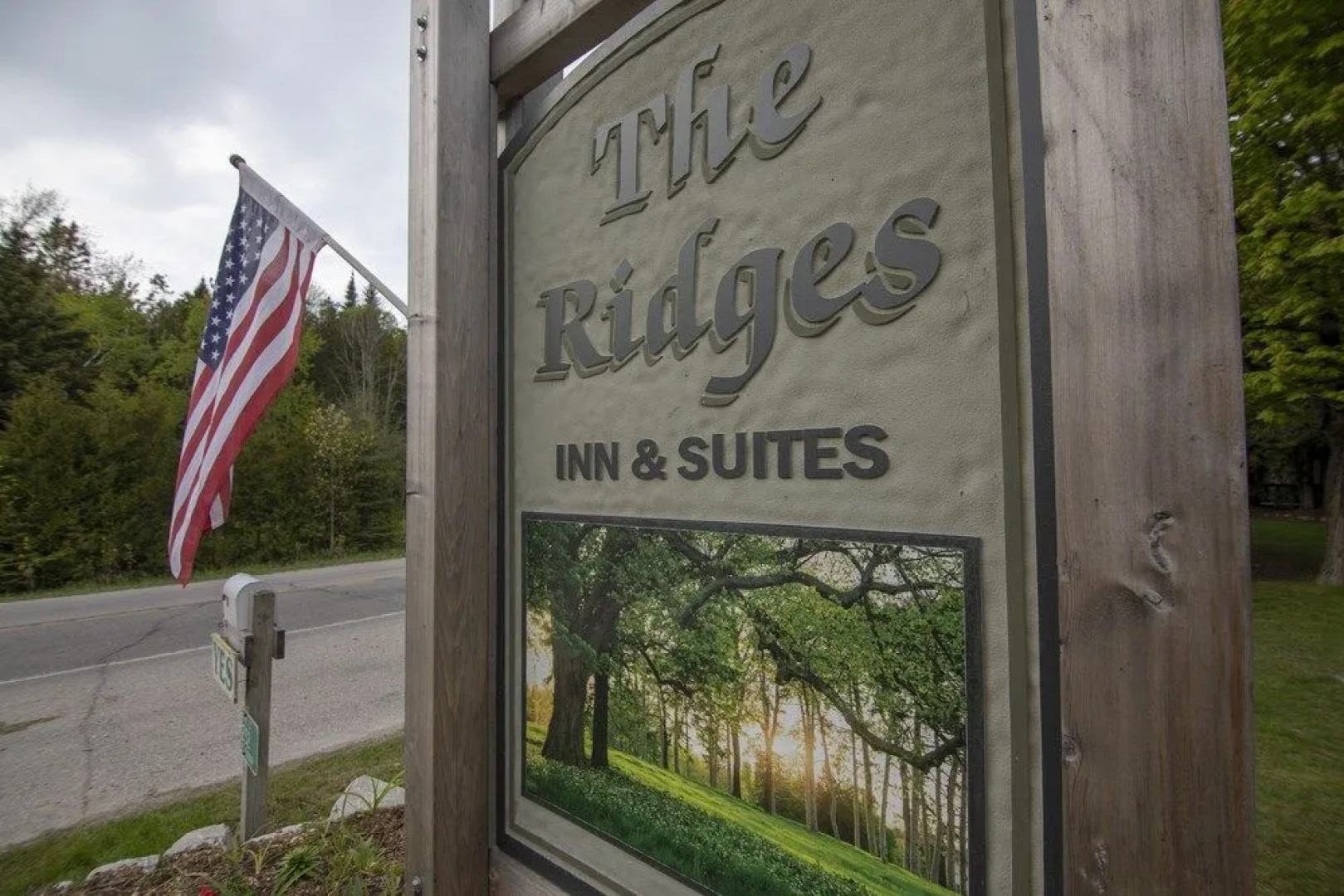 Ridges Inn & Suites