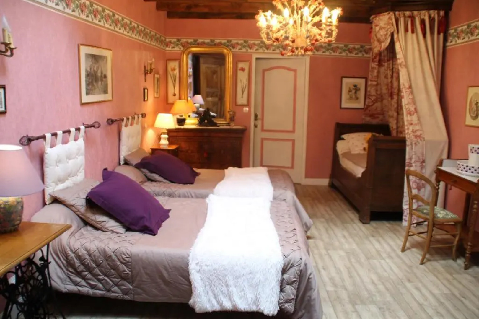 chambres d'hotes : La cour d'Etrepy