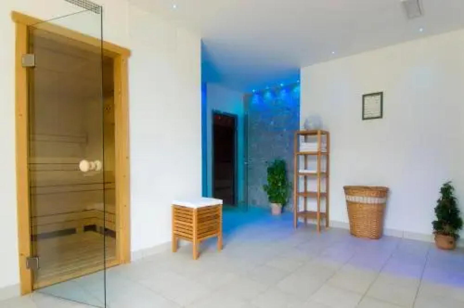Family and Wellness Residence Ciasa Antersies