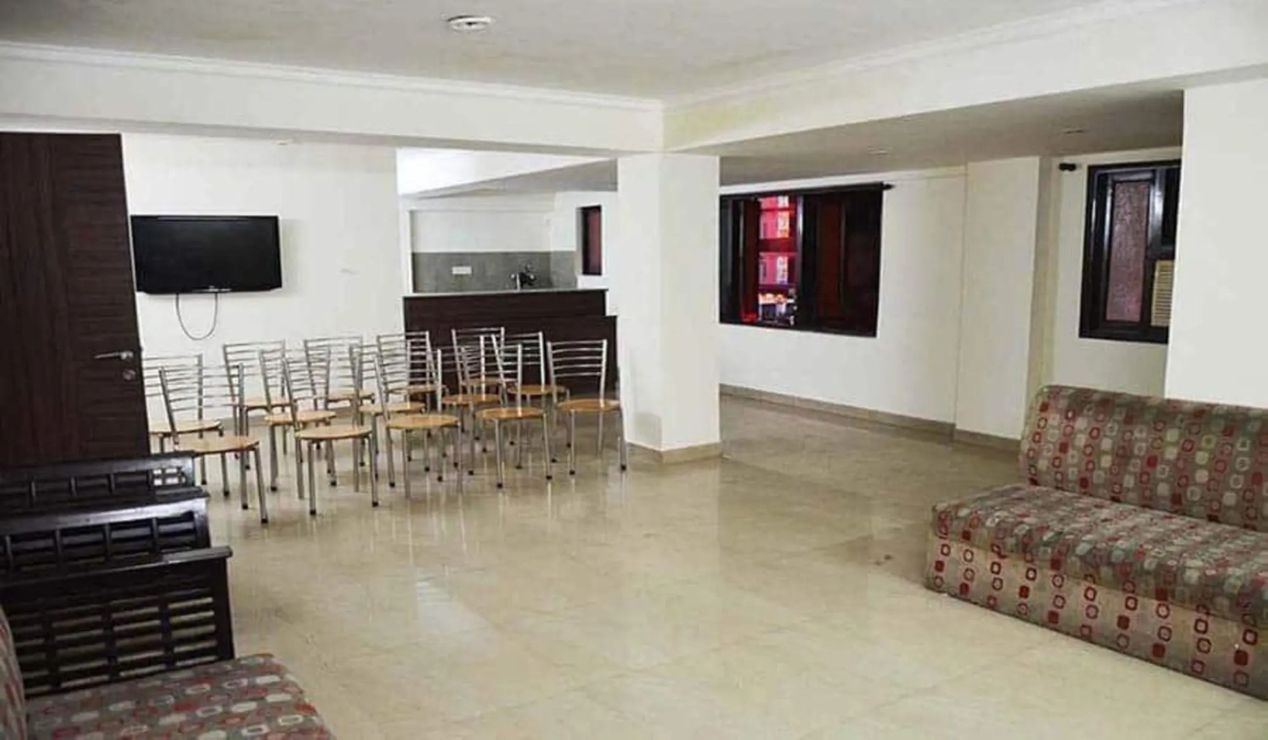 Oyo 36253 Hotel Durga International