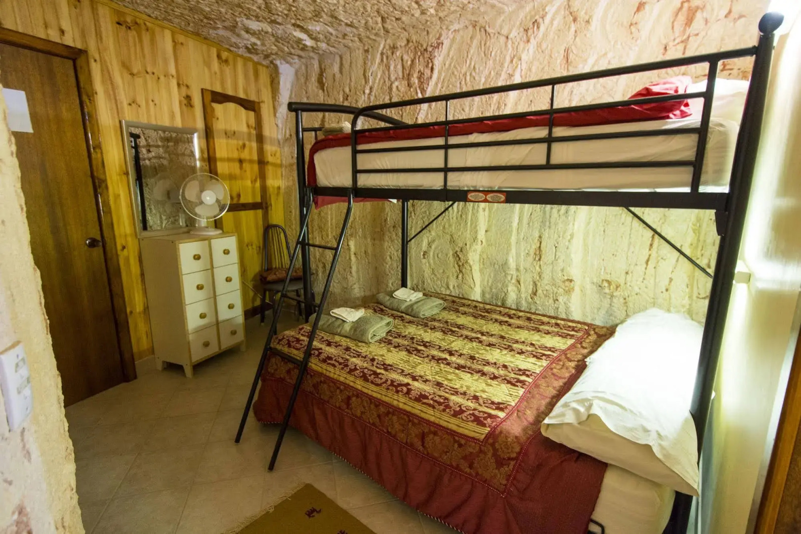 Down to Erth Bed and Breakfast