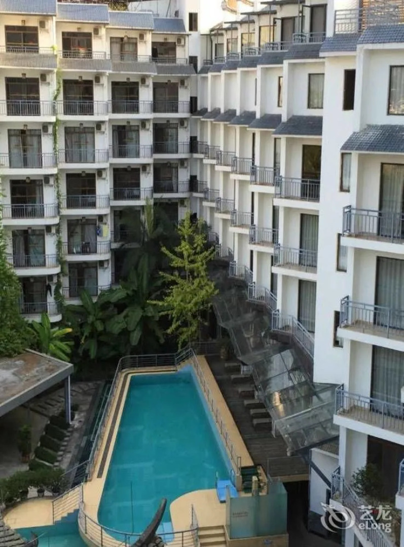 Yangshuo Tangrenjie Hotel