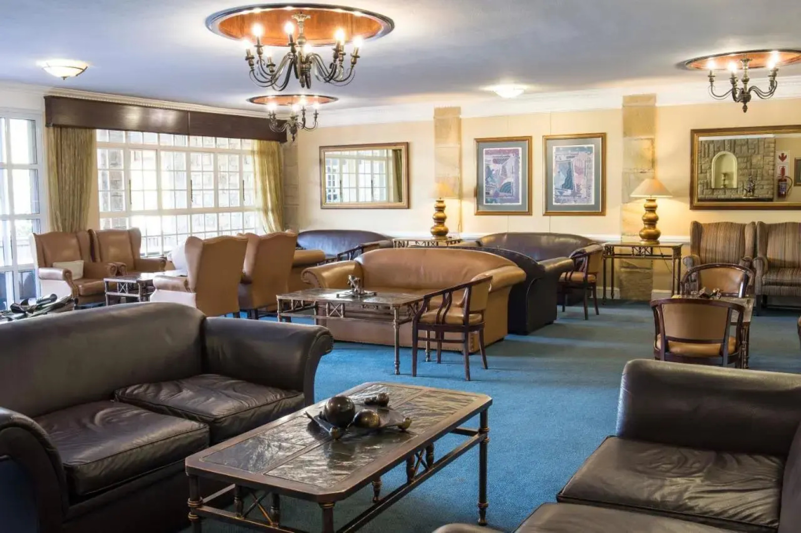 Cathedral Peak Hotel