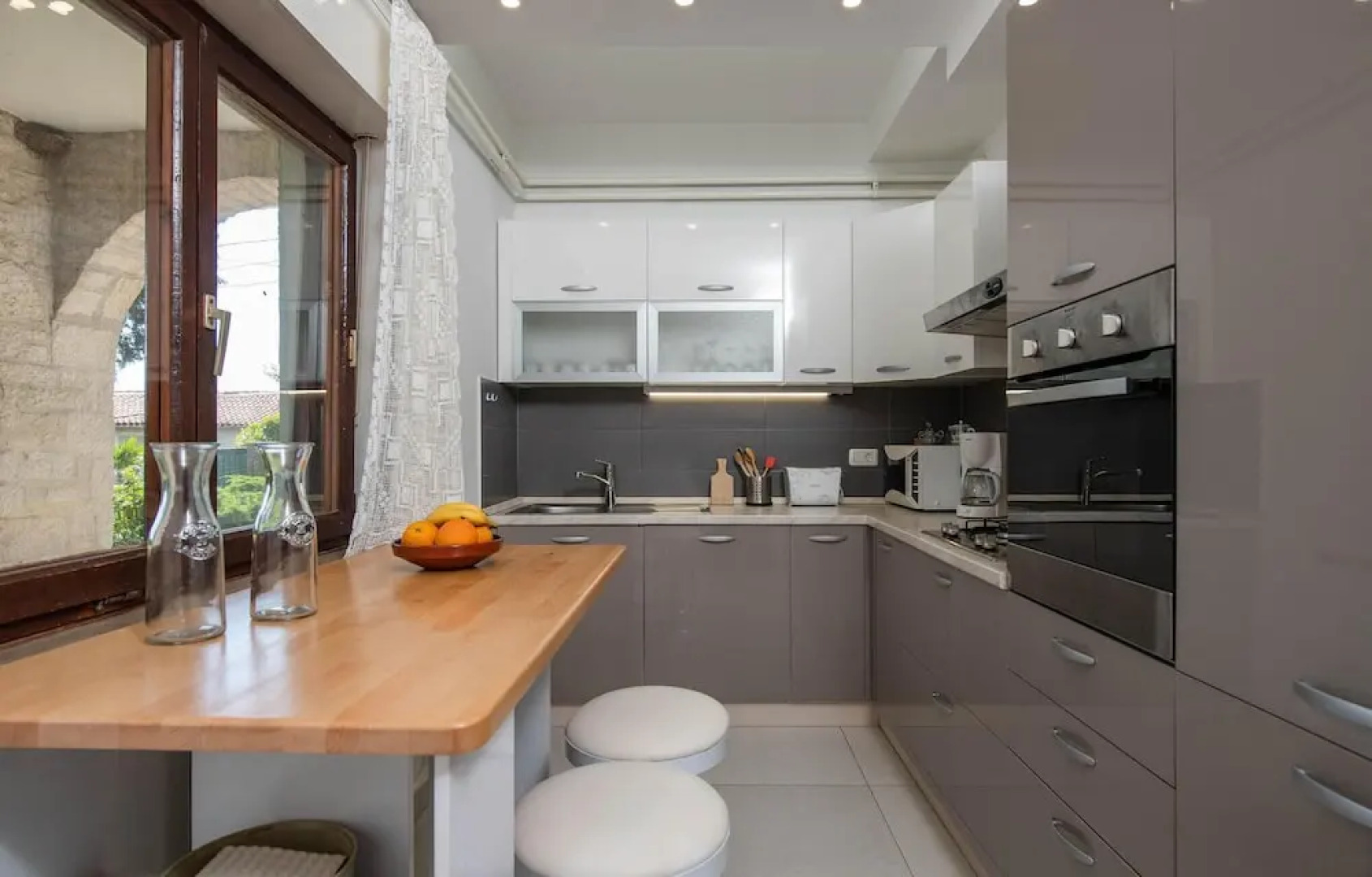 Stunning Home in Krnica With 5 Bedrooms, Wifi and Outdoor Swimming Pool