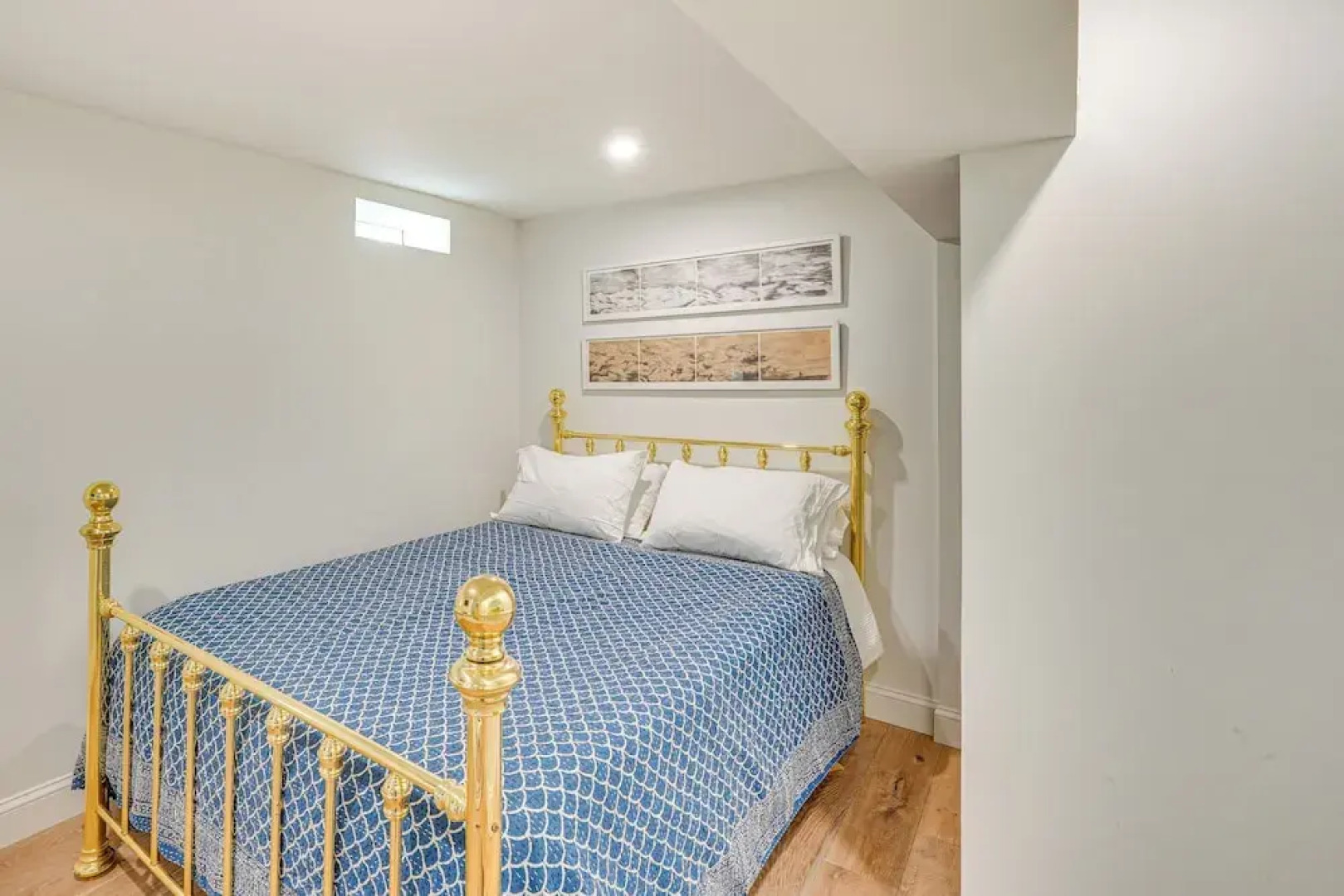 Walk to Waterfront: Chic Hudson Valley Garden Apt