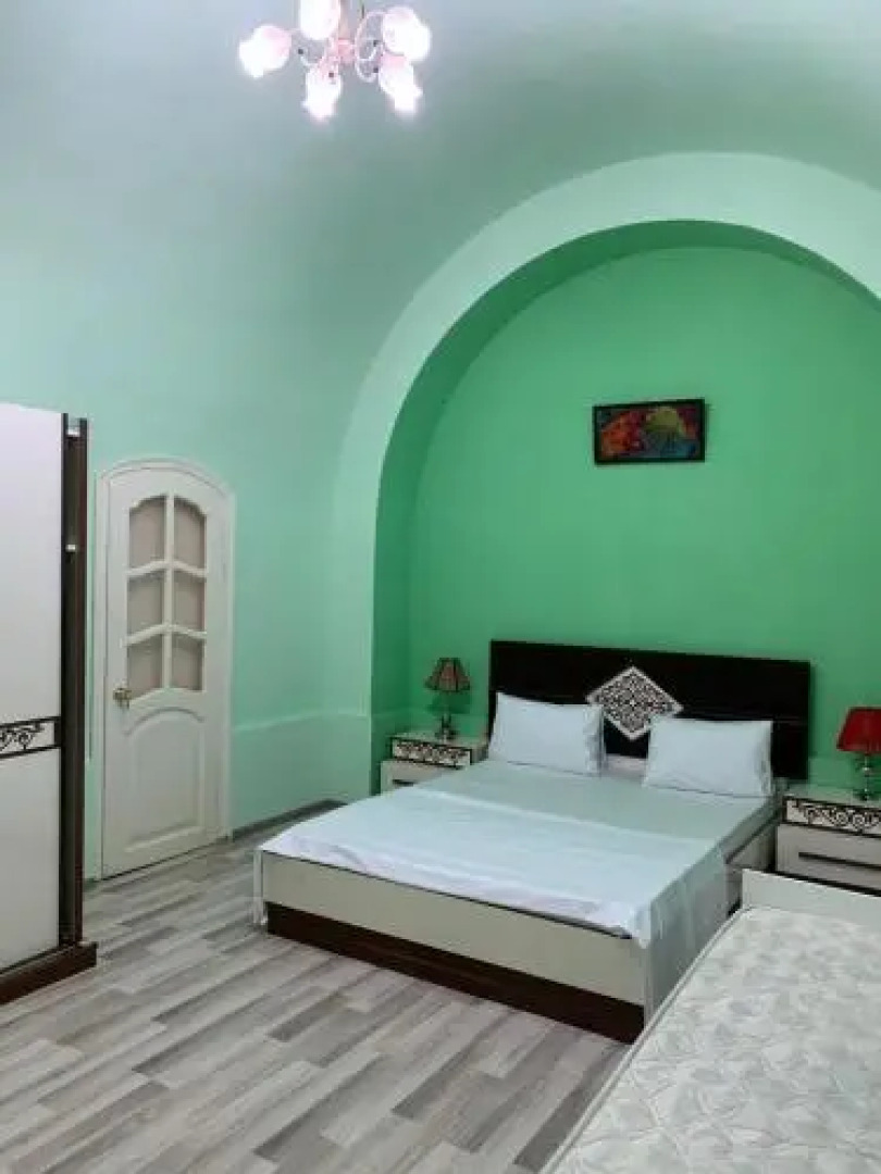 Nizami street floor 1