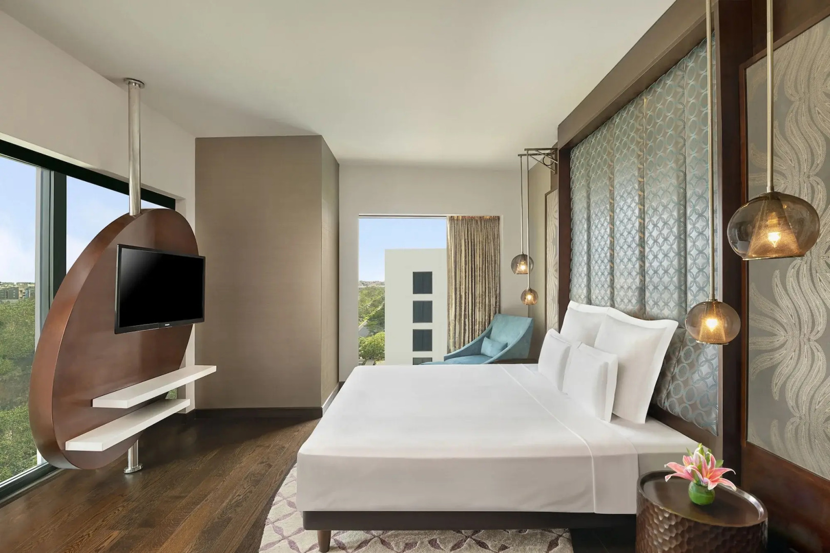 Pullman New Delhi Aerocity Hotel