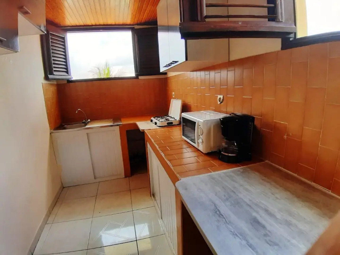 Apartment With 2 Bedrooms in Sainte marie, With Furnished Terrace and Wifi Near the Beach