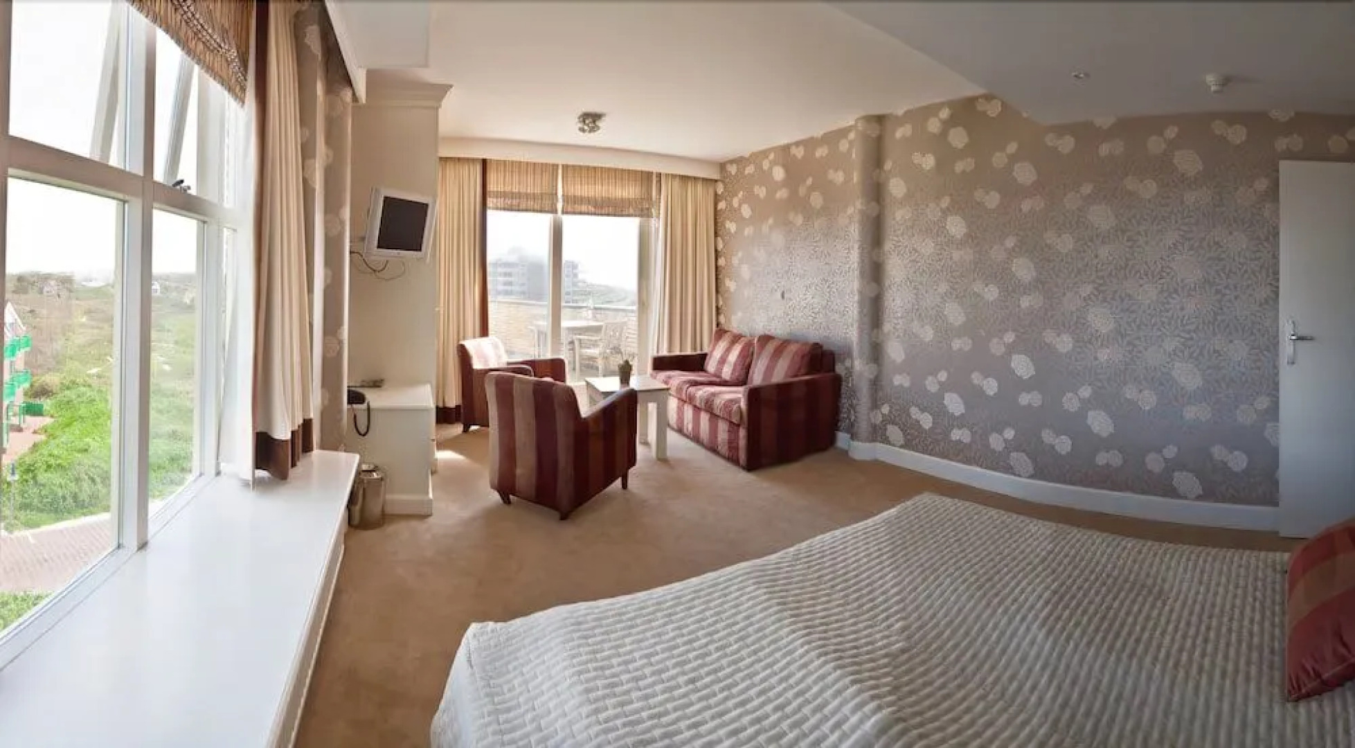 Strandhotel Nassau-Bergen