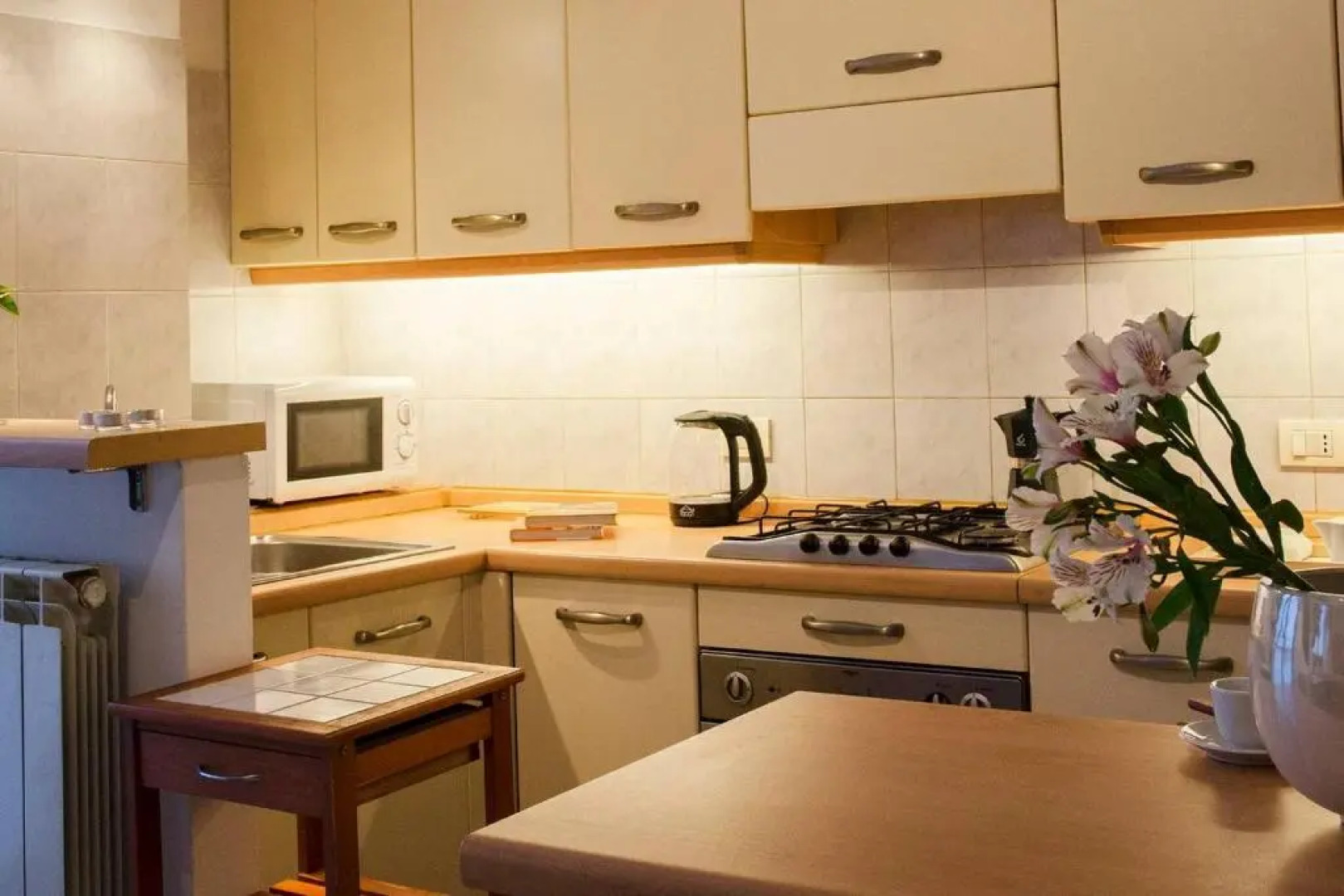 ALTIDO Lively 2 bedroom Apt with Parking close to Como