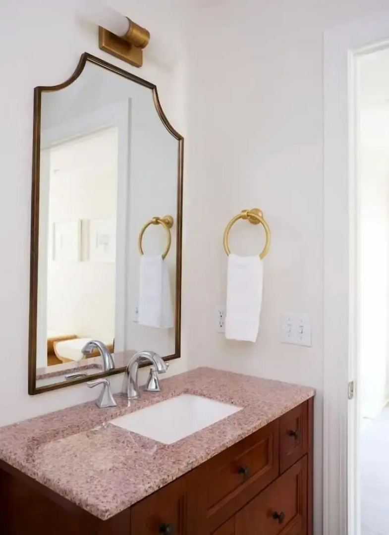 May River Breeze! 3-story Townhouse in Old Town's Promenade