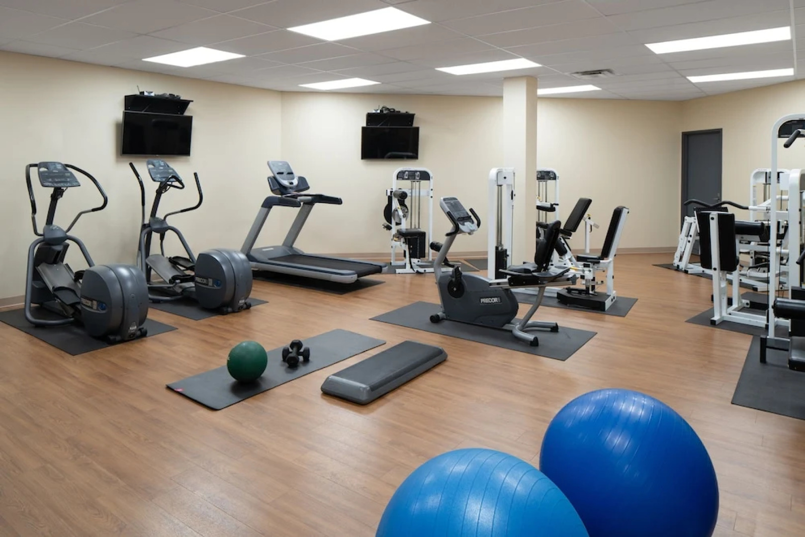 Riverside Casino & Golf Resort