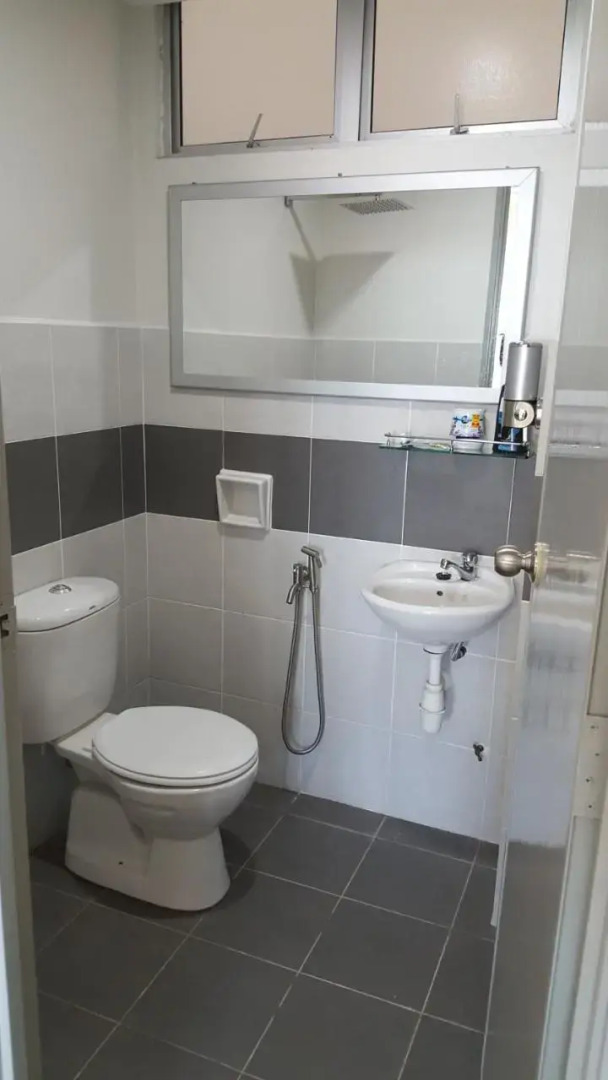 Tingkat 21/10, Pangsapuri Ladang Tok Pelam