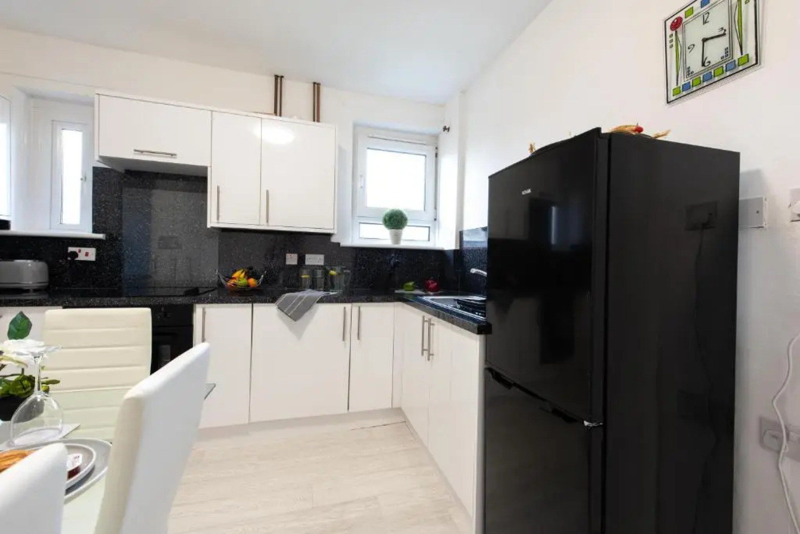 PREMIER - Garfield Apartment