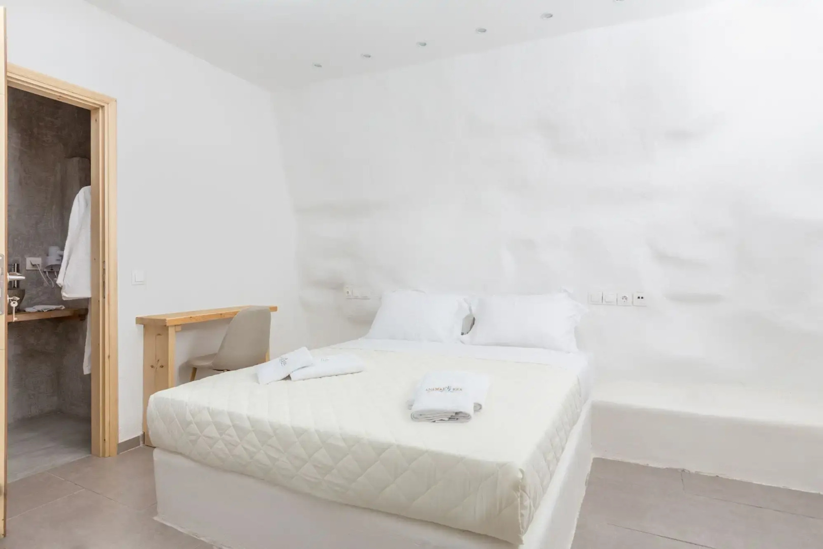 Anamar Kea Boutique Hotel