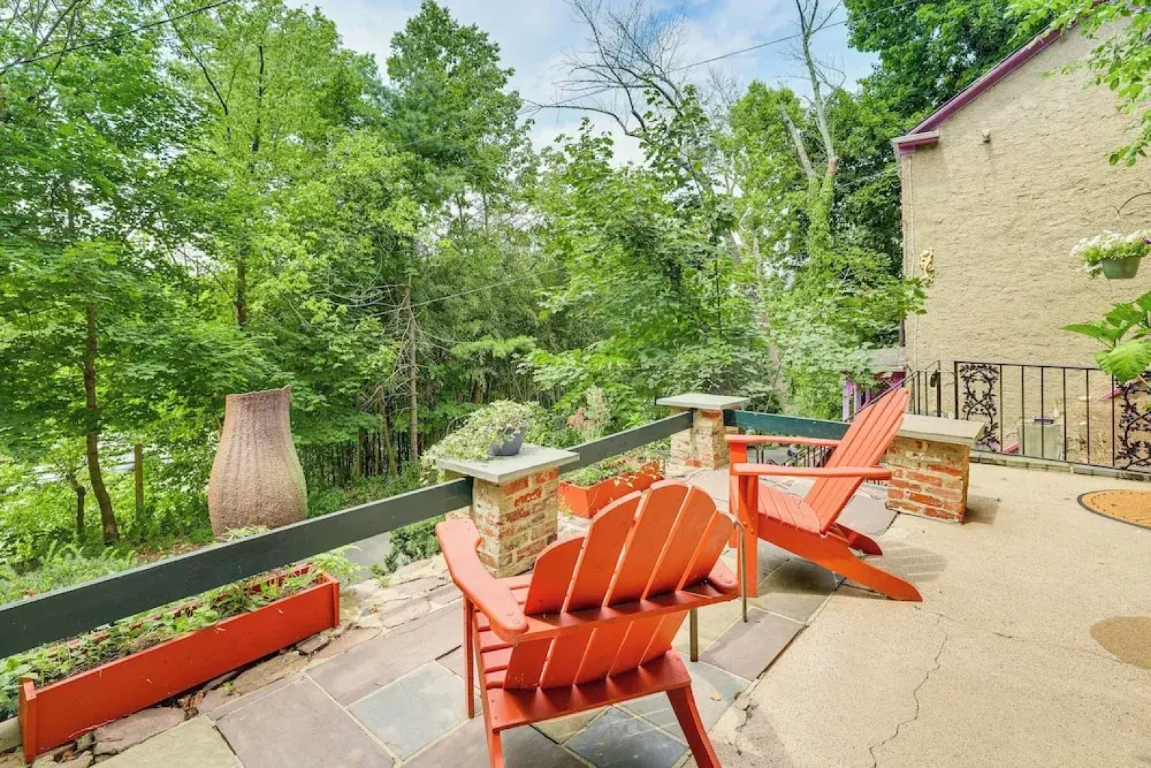 Charming Getaway < 1 Mi to Downtown Lambertville!