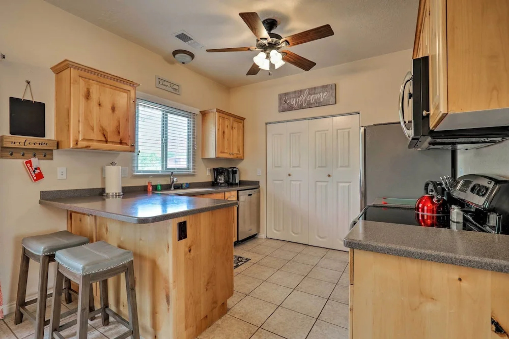Kanab Condo w/ Pool & Patio, 30 Mi to Zion NP