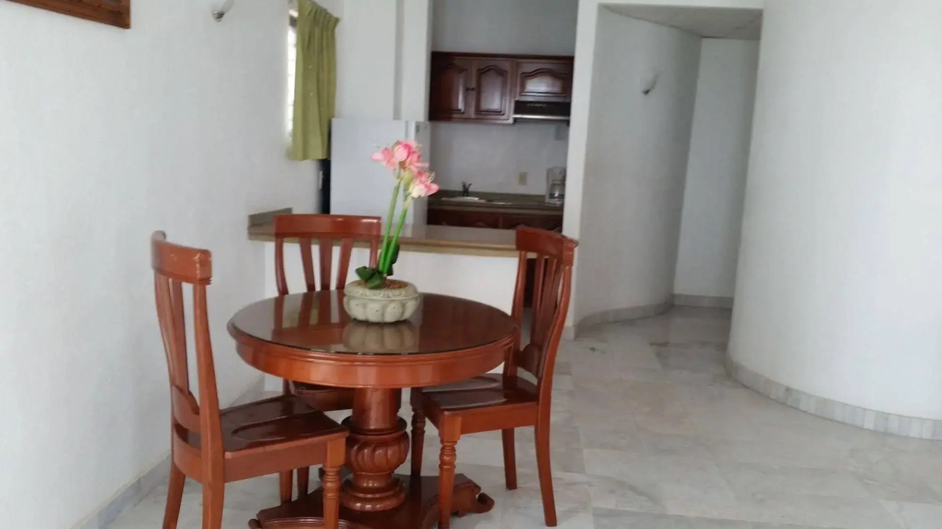 The Alondra Hotel
