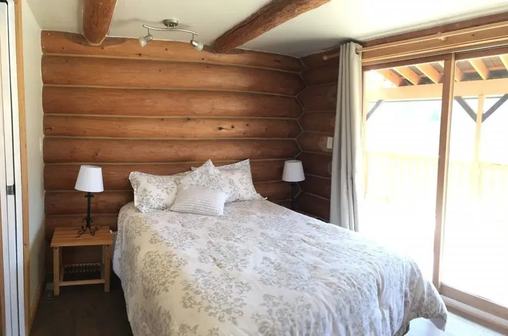 Harvest Moon Guesthouse