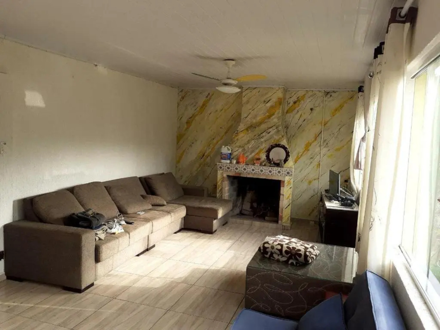 Chacara Guararema p/25 pessoas a 800mts do centro