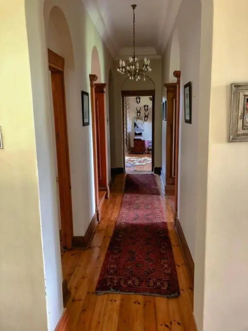 Secret Palace - Large 5 bedroom Family Home