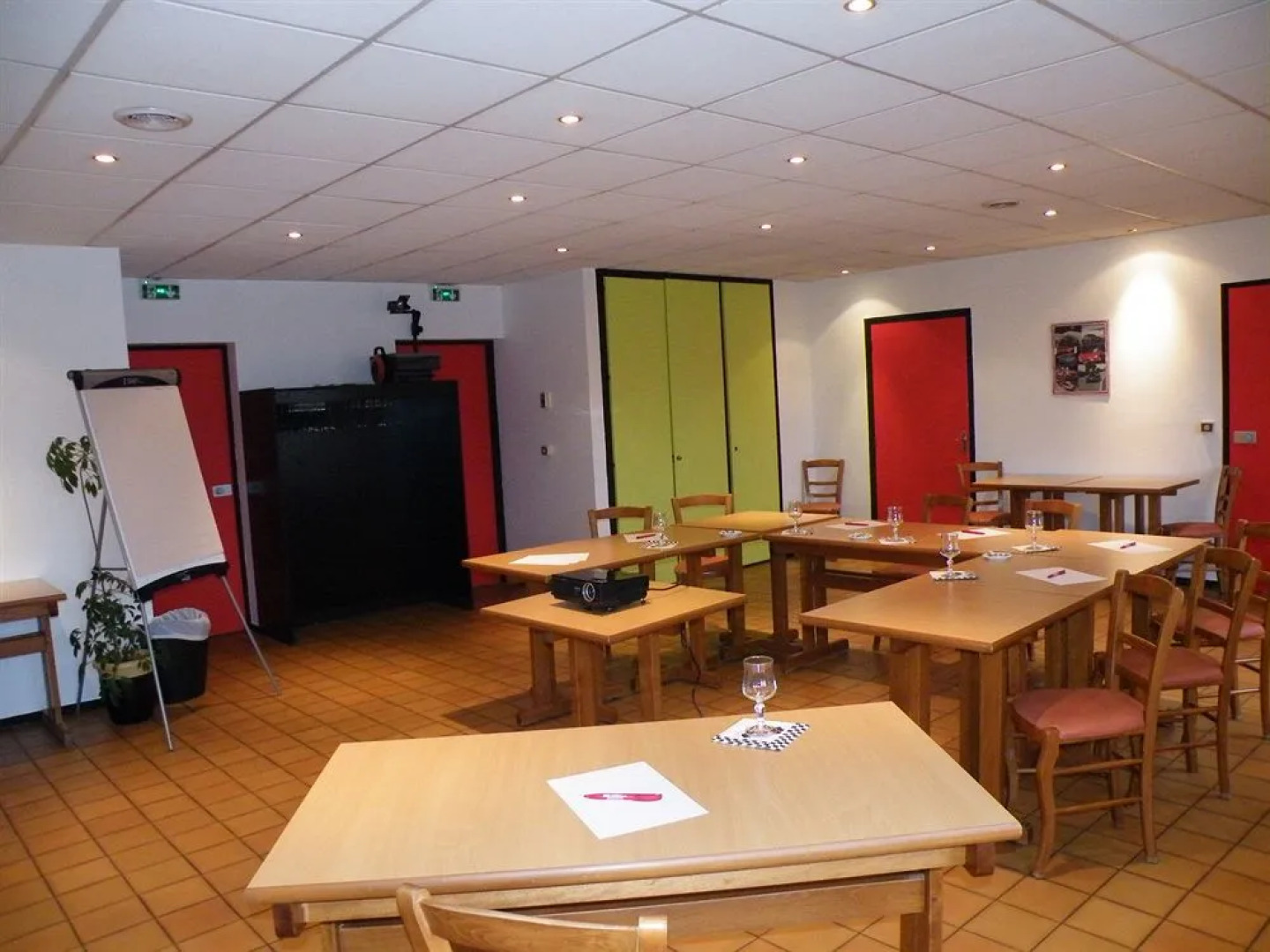 hotelF1 Bretigny Sur Orge