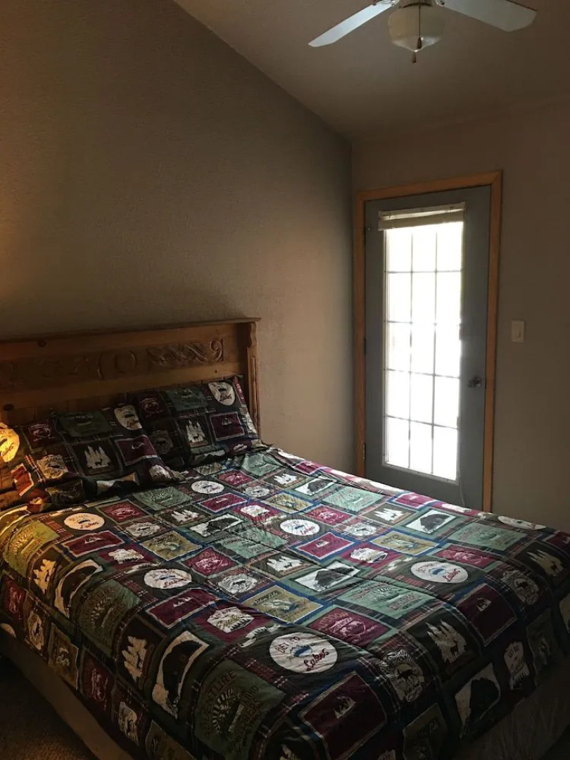 The Lodge at Lazy Bear Retreat