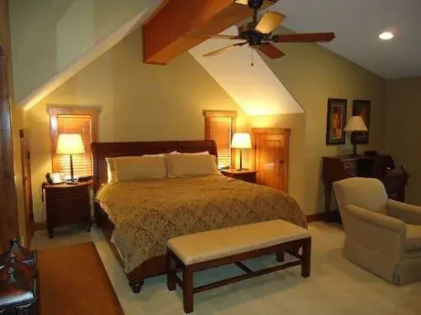 Staircase 14 4 Br Cabin by RedAwning