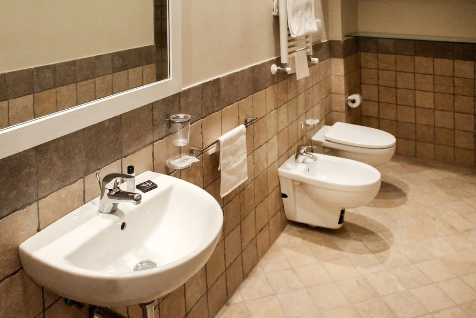 LHP Suite Rivisondoli